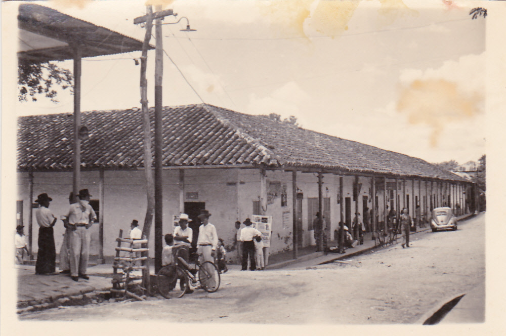 The main street of Agua de Dios in the 1960s
