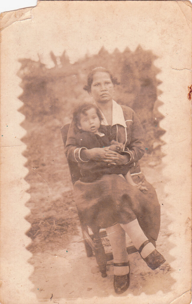 Bernarda Saenz and her daughter Maria Benedicta Angarita Saenz, two Colombian leprosy patients.